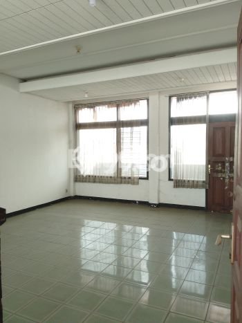 Unit Ruko Dijual di Andir Bandung Luas Bangunan 1000m2 Unit Ruko Dijual di Andir Bandung Luas Bangunan 1000m2