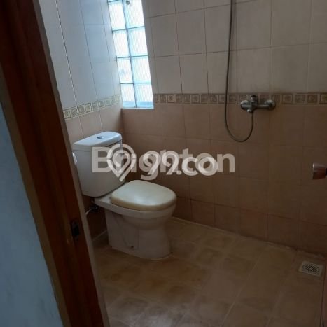 For Rent Ruko di Sukmajaya, Luas 240m², Area Berkembang For Rent Ruko di Sukmajaya, Luas 240m², Area Berkembang