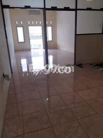 Ruko Dijual di Prime Area Malang Luas 128m2 Ruko Dijual di Prime Area Malang Luas 128m2