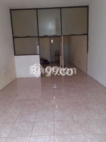 Ruko Dijual di Prime Area Malang Luas 128m2 Ruko Dijual di Prime Area Malang Luas 128m2