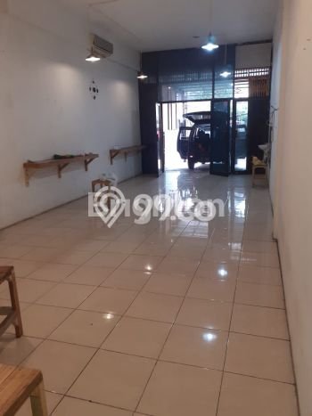 Ruko Dijual di Prime Area Malang Luas 128m2 Ruko Dijual di Prime Area Malang Luas 128m2