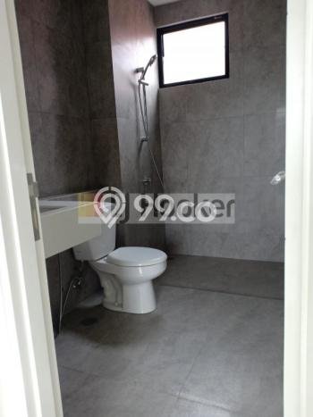 Untuk Dijual! Kantor di Alam Sutera Tangerang LT 103m2 / LB 103m2 Kawasan Bisnis Untuk Dijual! Kantor di Alam Sutera Tangerang LT 103m2 / LB 103m2 Kawasan Bisnis