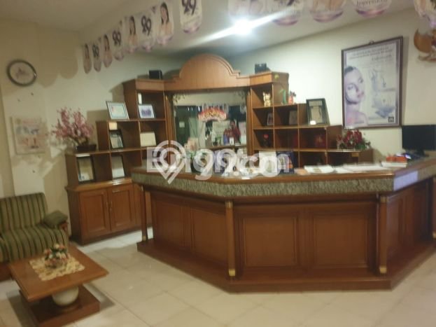 Lokasi Strategis! Dijual Ruko Bisnis di Astanaanyar, Bandung Kondisi Bagus Lokasi Strategis! Dijual Ruko Bisnis di Astanaanyar, Bandung Kondisi Bagus