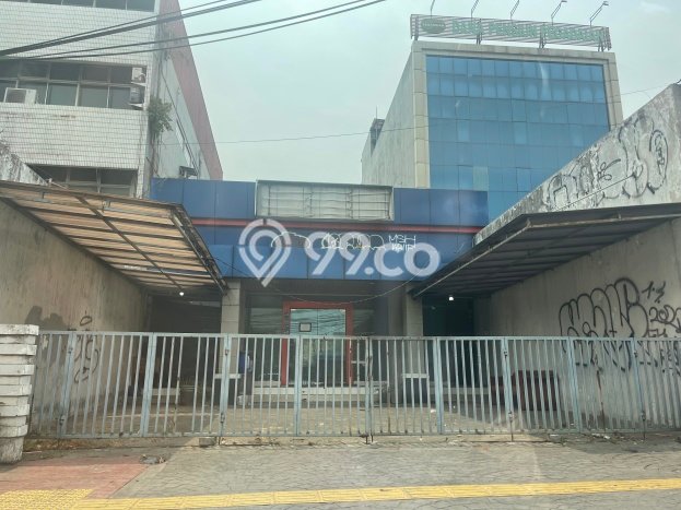 Area Ramai! Kantor Dijual di Jatinegara untuk Bisnis Luas Bangunan 309m2 Area Ramai! Kantor Dijual di Jatinegara untuk Bisnis Luas Bangunan 309m2