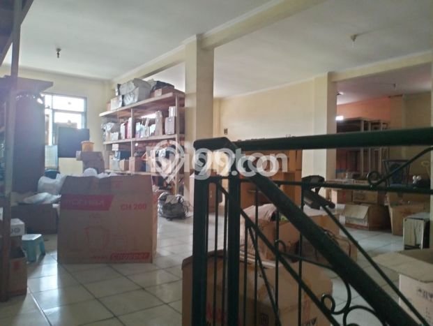 Ruko For Rent Kawasan , Luas 367m2m², Area Bisnis, Akses Strategis Ruko For Rent Kawasan , Luas 367m2m², Area Bisnis, Akses Strategis