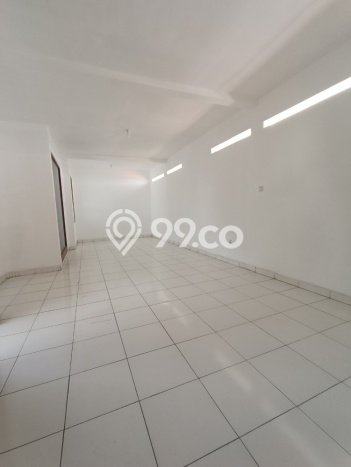 Unit Gudang Paling Strategis di Kiaracondong Bandung dengan LB 200m2 Unit Gudang Paling Strategis di Kiaracondong Bandung dengan LB 200m2