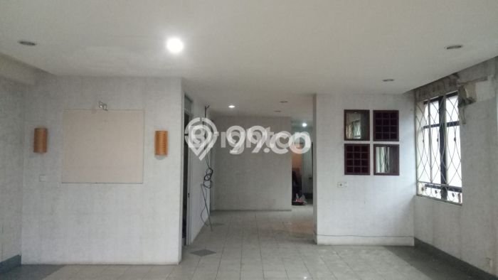 Dijual Ruko Area Bisnis Kawasan Ancol, Luas 360m², Jalan Raya Dijual Ruko Area Bisnis Kawasan Ancol, Luas 360m², Jalan Raya
