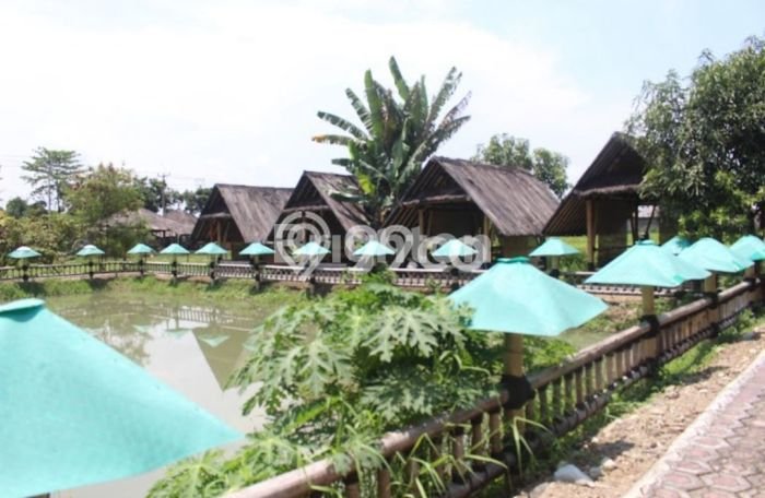 Unit Komersial Dijual di Sukaluyu Cianjur Luas Tanah 4364m2, Luas Bangunan 400m2 Unit Komersial Dijual di Sukaluyu Cianjur Luas Tanah 4364m2, Luas Bangunan 400m2