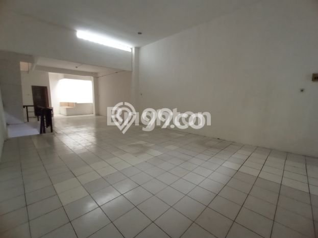FOR RENT! Ruko di Jelambar Cocok untuk Bisnis 150m2 FOR RENT! Ruko di Jelambar Cocok untuk Bisnis 150m2