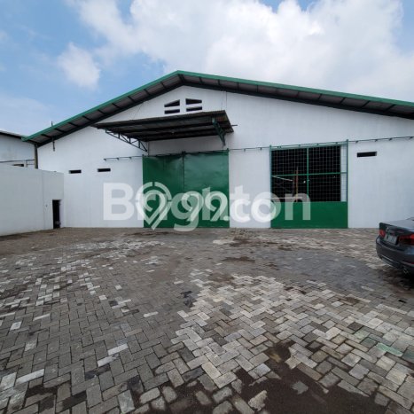 Gudang Bagus LT 1350m2 LB 1100m2 Dijual di Asemrowo Surabaya Gudang Bagus LT 1350m2 LB 1100m2 Dijual di Asemrowo Surabaya