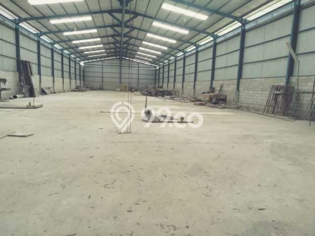 LOKASI PREMIUM! Pabrik di Tangerang Kota, Luas 1500m², Akses Utama LOKASI PREMIUM! Pabrik di Tangerang Kota, Luas 1500m², Akses Utama