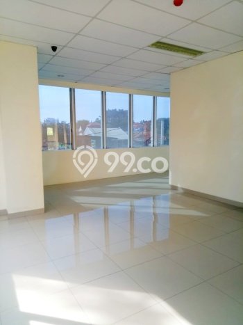 Kantor Bagus LT 800m2 LB 2500m2 Dijual di Menteng Jakarta Pusat Kantor Bagus LT 800m2 LB 2500m2 Dijual di Menteng Jakarta Pusat