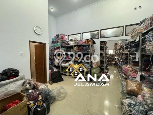 Ruko Dijual di Jakarta Barat LT 101m2 & LB 200m2 Lokasi Terbaik! Ruko Dijual di Jakarta Barat LT 101m2 & LB 200m2 Lokasi Terbaik!