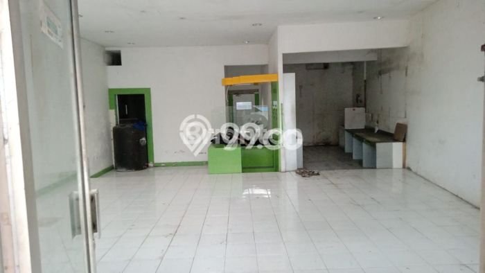 Disewakan Ruko di Kawasan Ramai Purwomartani Luas 120m2 Disewakan Ruko di Kawasan Ramai Purwomartani Luas 120m2
