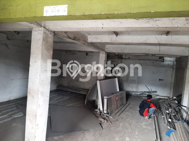 Jual Ruko Kawasan Pancoran Mas, Luas 162m2m², Area Berkembang, Jalan Utama Jual Ruko Kawasan Pancoran Mas, Luas 162m2m², Area Berkembang, Jalan Utama