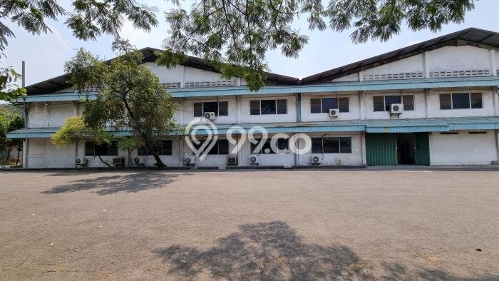 Gudang Dijual di Wringinanom LT 34430m2, LB 5940m2 untuk Investasi Gudang Dijual di Wringinanom LT 34430m2, LB 5940m2 untuk Investasi