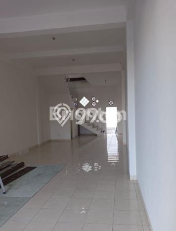 Ruko Dijual di Denpasar LT 154m2 & LB 155m2 Lokasi Terbaik! Ruko Dijual di Denpasar LT 154m2 & LB 155m2 Lokasi Terbaik!