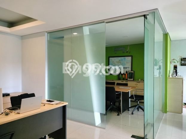Komersial Bagus Dijual LB 300m2 Lokasi Strategis Jakarta Selatan Area Cocok untuk Berbisnis Komersial Bagus Dijual LB 300m2 Lokasi Strategis Jakarta Selatan Area Cocok untuk Berbisnis