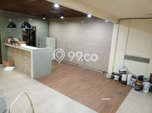 Unit Komersial Disewakan di Tangerang Selatan Area Strategis Harga Kompetitif Unit Komersial Disewakan di Tangerang Selatan Area Strategis Harga Kompetitif