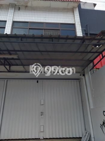 Ruko Bagus Dijual LB 300m2 Lokasi Strategis Jakarta Selatan Area Cocok untuk Berbisnis Ruko Bagus Dijual LB 300m2 Lokasi Strategis Jakarta Selatan Area Cocok untuk Berbisnis