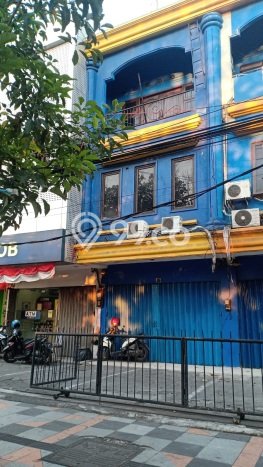 Ruko Dijual di Prime Area Surabaya Luas 203m2 Ruko Dijual di Prime Area Surabaya Luas 203m2