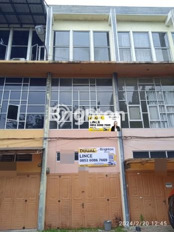 Ruko Dijual Lokasi Stratagis di Medan Barat Medan Cocok untuk Investasi Ruko Dijual Lokasi Stratagis di Medan Barat Medan Cocok untuk Investasi