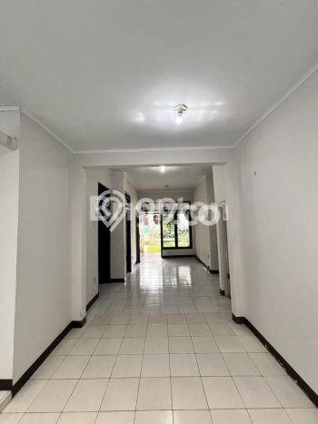 Dijual Ruko Kawasan Beji, Luas 80m2m², Kawasan Bisnis, Jalur Strategis Dijual Ruko Kawasan Beji, Luas 80m2m², Kawasan Bisnis, Jalur Strategis