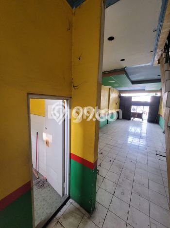 Ruko Strategis Kawasan Beji, Luas 144m2m², Lokasi Berkembang Ruko Strategis Kawasan Beji, Luas 144m2m², Lokasi Berkembang