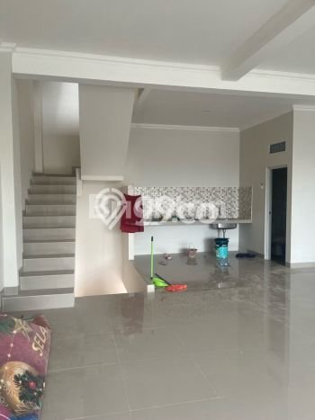Ruko Bagus Dijual LB 250m2 Lokasi Strategis Tangerang Area Cocok untuk Bisnis Ruko Bagus Dijual LB 250m2 Lokasi Strategis Tangerang Area Cocok untuk Bisnis