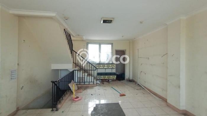 Untuk Dijual! Ruko di Harapan Indah Bekasi LT 90m2 / LB 225m2 Kawasan Bisnis Untuk Dijual! Ruko di Harapan Indah Bekasi LT 90m2 / LB 225m2 Kawasan Bisnis