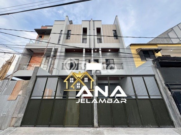 Ruko untuk Disewa di Pusat Jakarta Barat Luas Bangunan 120m2 Ruko untuk Disewa di Pusat Jakarta Barat Luas Bangunan 120m2