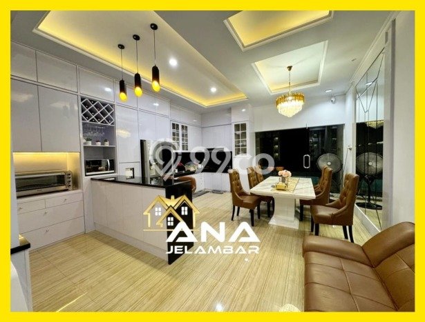 Ruko Dijual di Jakarta Barat LT 114m2 & LB 320m2 Lokasi Terbaik! Ruko Dijual di Jakarta Barat LT 114m2 & LB 320m2 Lokasi Terbaik!