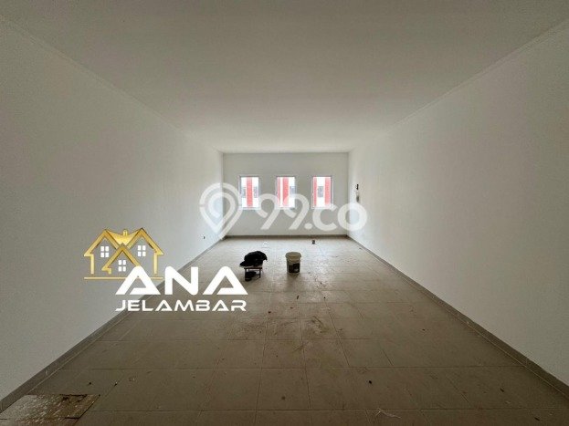Ruko untuk Disewa di Pusat Jakarta Barat Luas Bangunan 216m2 Ruko untuk Disewa di Pusat Jakarta Barat Luas Bangunan 216m2