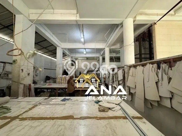 Untuk Dijual! Ruko di Jelambar Jakarta Barat LT 259m2 / LB 816m2 Kawasan Strategis Untuk Dijual! Ruko di Jelambar Jakarta Barat LT 259m2 / LB 816m2 Kawasan Strategis