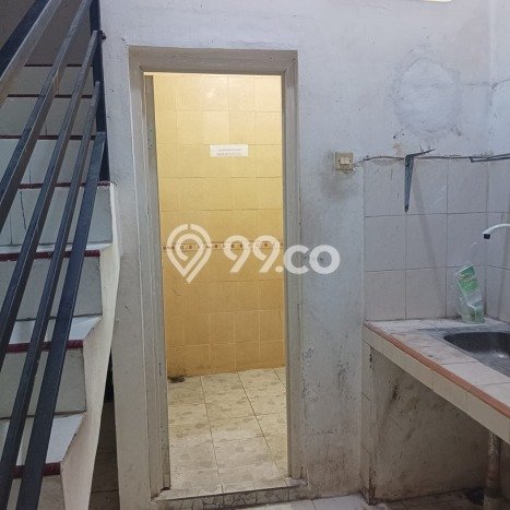 Unit Komersial Disewakan di Jakarta Barat Area Strategis Harga Kompetitif Unit Komersial Disewakan di Jakarta Barat Area Strategis Harga Kompetitif