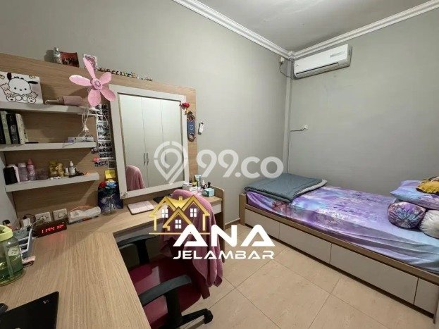 Ruko Dijual di Jakarta Barat LT 80m2 & LB 180m2 Lokasi Terbaik! Ruko Dijual di Jakarta Barat LT 80m2 & LB 180m2 Lokasi Terbaik!