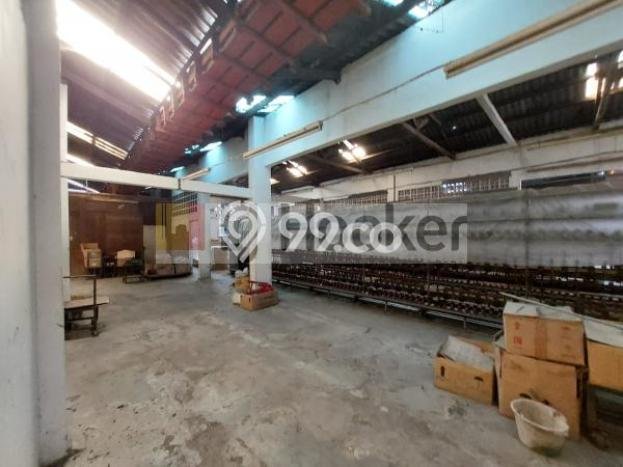 Gudang Dijual di Prime Area Jakarta Timur Luas 3706m2 Gudang Dijual di Prime Area Jakarta Timur Luas 3706m2