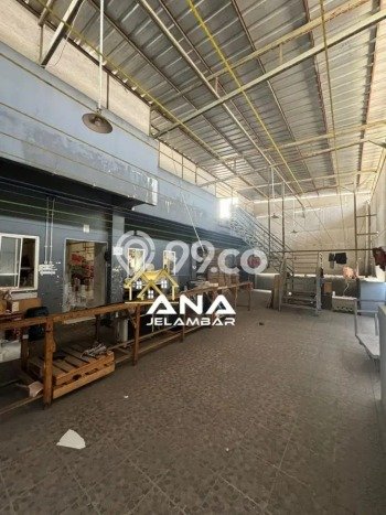 Komersial untuk Disewa di Pusat Jakarta Barat Luas Bangunan 1237m2 Komersial untuk Disewa di Pusat Jakarta Barat Luas Bangunan 1237m2