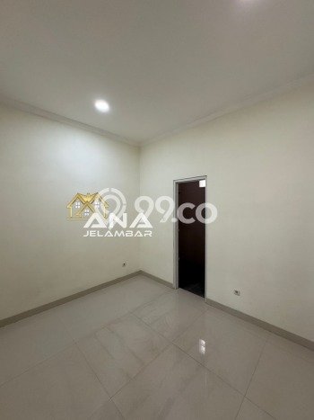 Unit Komersial Disewakan di Jakarta Barat Kawasan Strategis Harga Kompetitif Unit Komersial Disewakan di Jakarta Barat Kawasan Strategis Harga Kompetitif