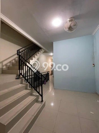 Ruko Bagus Dijual LB 189m2 Lokasi Strategis Jakarta Barat Area Cocok untuk Bisnis Ruko Bagus Dijual LB 189m2 Lokasi Strategis Jakarta Barat Area Cocok untuk Bisnis
