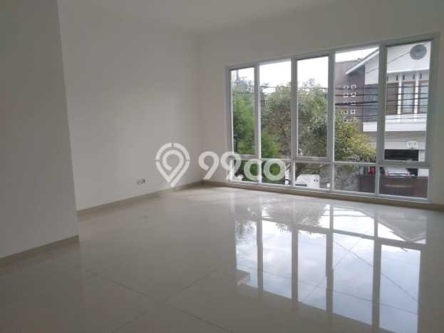 Rumah Strategis Setiabudi, Bandung, LT 200m² Bangunan 300m² Rumah Strategis Setiabudi, Bandung, LT 200m² Bangunan 300m²