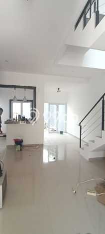 Jual Rumah Strategis Bagus Punya 4 KT di Ciputat Tangerang Selatan - Jual Rumah Strategis Bagus Punya 4 KT di Ciputat Tangerang Selatan -