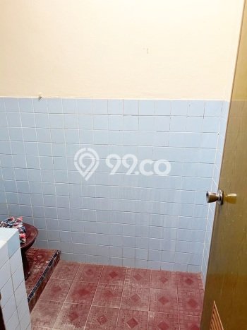 Disewakan! Rumah 3 Kamar Tidur &
2 Kamar Mandi di Daan Mogot, Jakarta Barat Disewakan! Rumah 3 Kamar Tidur &
2 Kamar Mandi di Daan Mogot, Jakarta Barat
