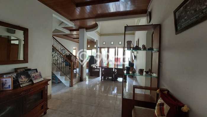 Rumah Kualitas Premium LT 200m² Lokasi Strategis di Jantung Kota Cigadung, Bandung Rumah Kualitas Premium LT 200m² Lokasi Strategis di Jantung Kota Cigadung, Bandung