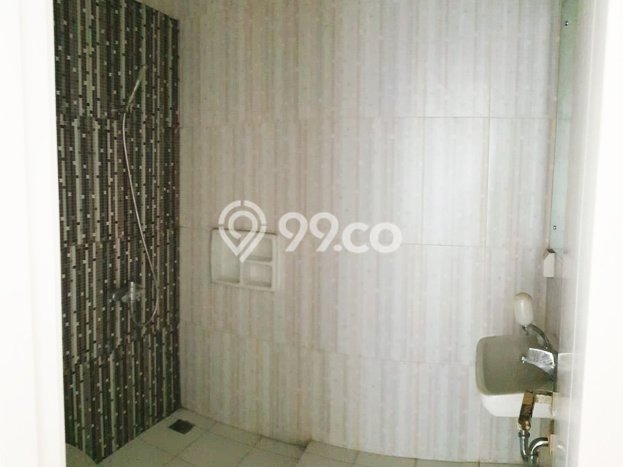 Rumah Asri dengan Luas Tanah 180m² di Kawasan Summarecon Bekasi, Bekasi Rumah Asri dengan Luas Tanah 180m² di Kawasan Summarecon Bekasi, Bekasi