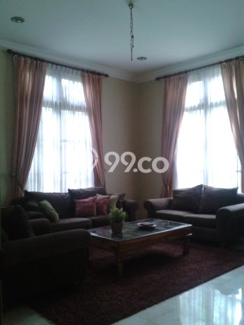 Disewakan! Rumah 9 Kamar Tidur &
7 Kamar Mandi di Bintaro, Jakarta Selatan Disewakan! Rumah 9 Kamar Tidur &
7 Kamar Mandi di Bintaro, Jakarta Selatan