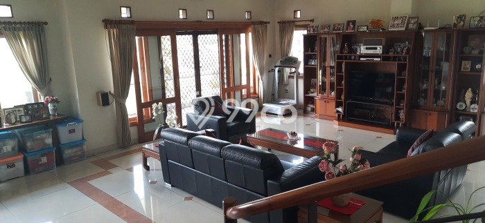 Dijual Rumah Mewah Megah Dengan View Eksklusif di Dago, Bandung Dijual Rumah Mewah Megah Dengan View Eksklusif di Dago, Bandung