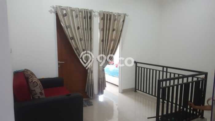 Bisa KPR! Rumah Strategis di Ciputat, Luas 78m² LB 120m² Bisa KPR! Rumah Strategis di Ciputat, Luas 78m² LB 120m²