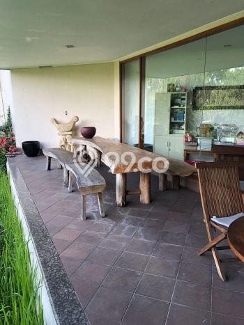 Rumah Luxury Modern Tanpa Renovasi di Lembang Bandung Rumah Luxury Modern Tanpa Renovasi di Lembang Bandung