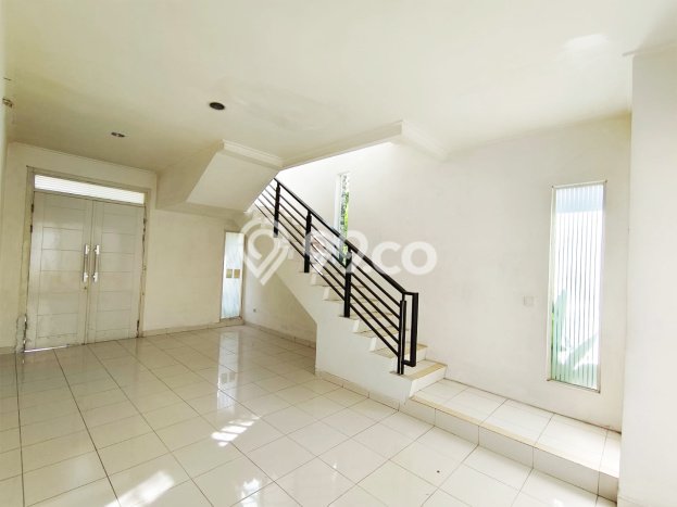 PRIME PROPERTY! Rumah di Summarecon Bekasi, 3 KM, Area Elite, Luas 186m² Bangunan 125m² PRIME PROPERTY! Rumah di Summarecon Bekasi, 3 KM, Area Elite, Luas 186m² Bangunan 125m²